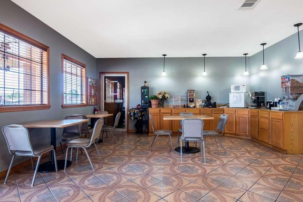 Rodeway Inn Broken Bow-Hochatown レストラン 写真